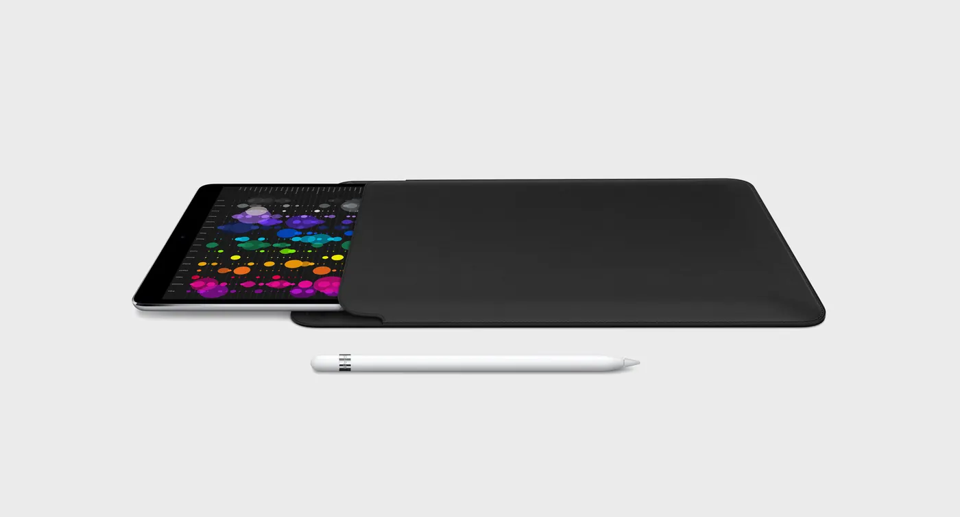 iPad Pro with Smart Keyboard and Pencil